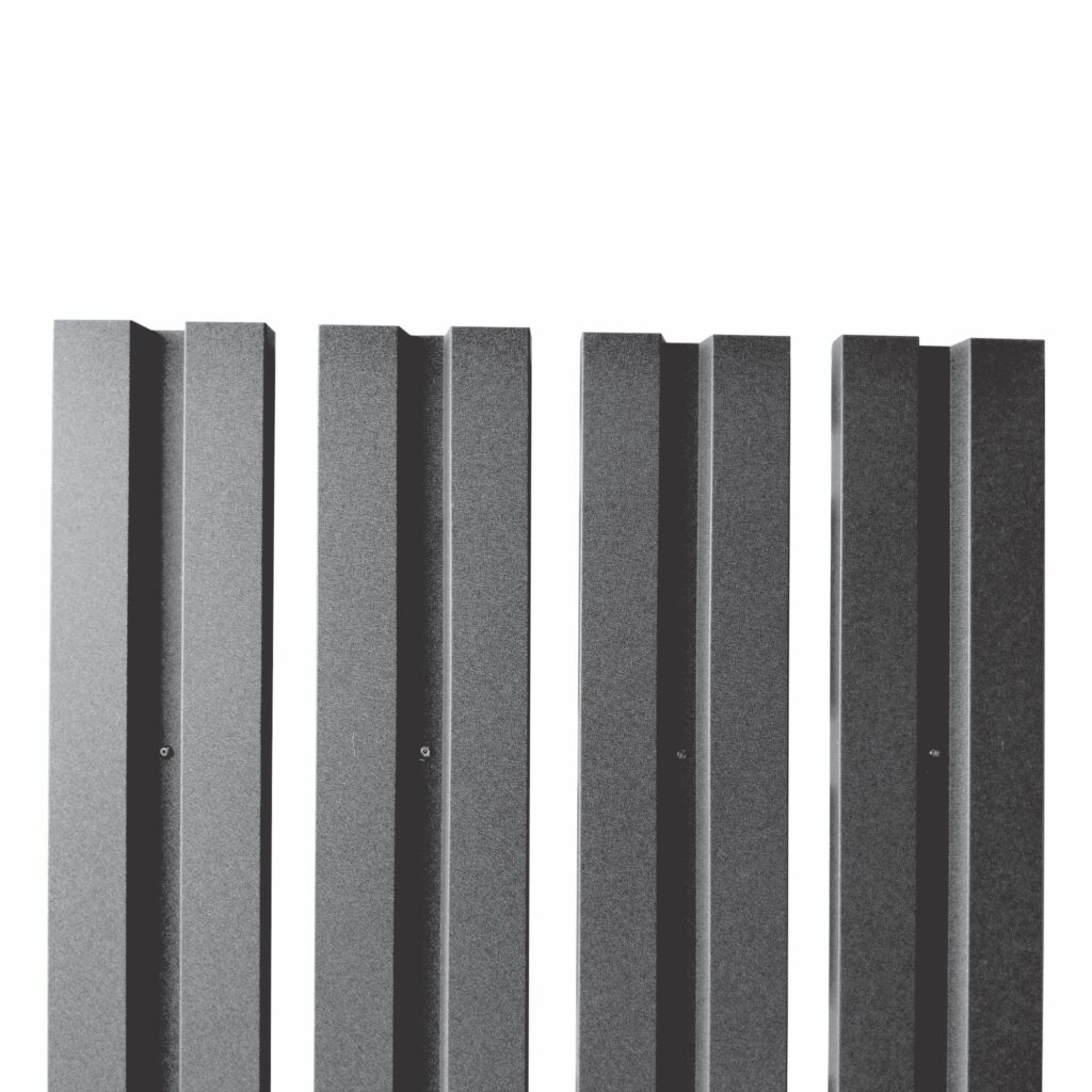 Șipcă gard V1 RUFSTER – 0,45 mm – Negru RAL 9005 – Poliester lucios – M2P3