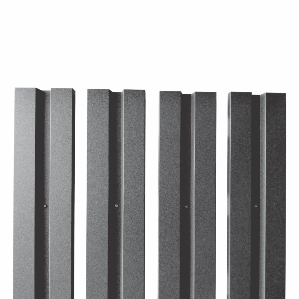 Șipcă gard V1 RUFSTER – 0,50 mm – Negru RAL 9005 – Poliester mat structurat (MS) – M2P3