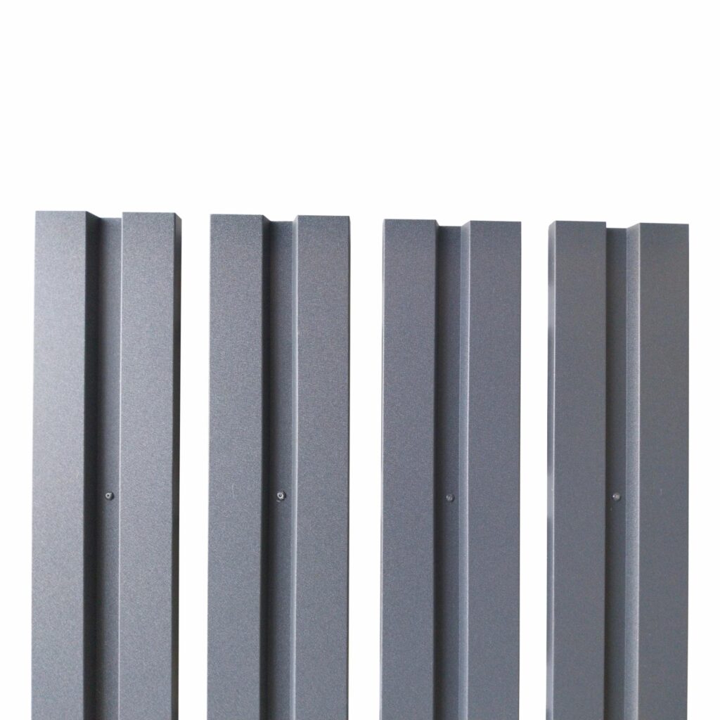 Șipcă gard V1 RUFSTER – 0,50 mm – Gri-antracit RAL 7016 – Poliester mat structurat (MS) – M2P3