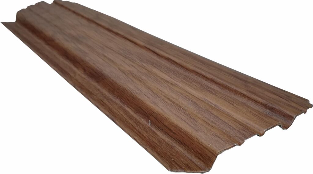 Șipcă pentru gard RUFSTER – 0,50 mm – Stejar Dark – Texturat / imitație lemn – Stejar Dark